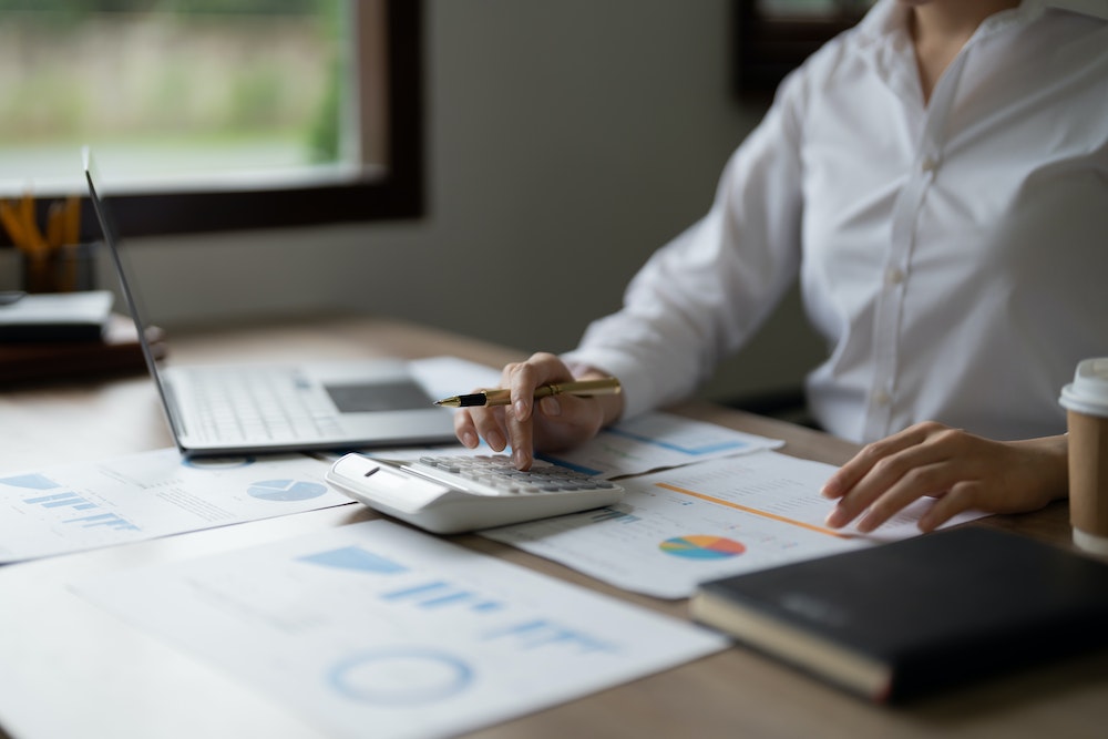 Comment devenir expert-comptable et créer sa propre entreprise de comptabilité