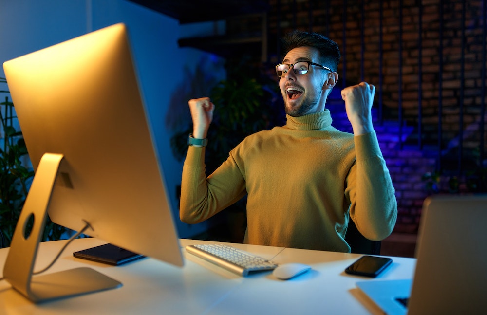 Dépassement des seuils de chiffre d'affaires pour les micro-entrepreneurs : quelles conséquences ?