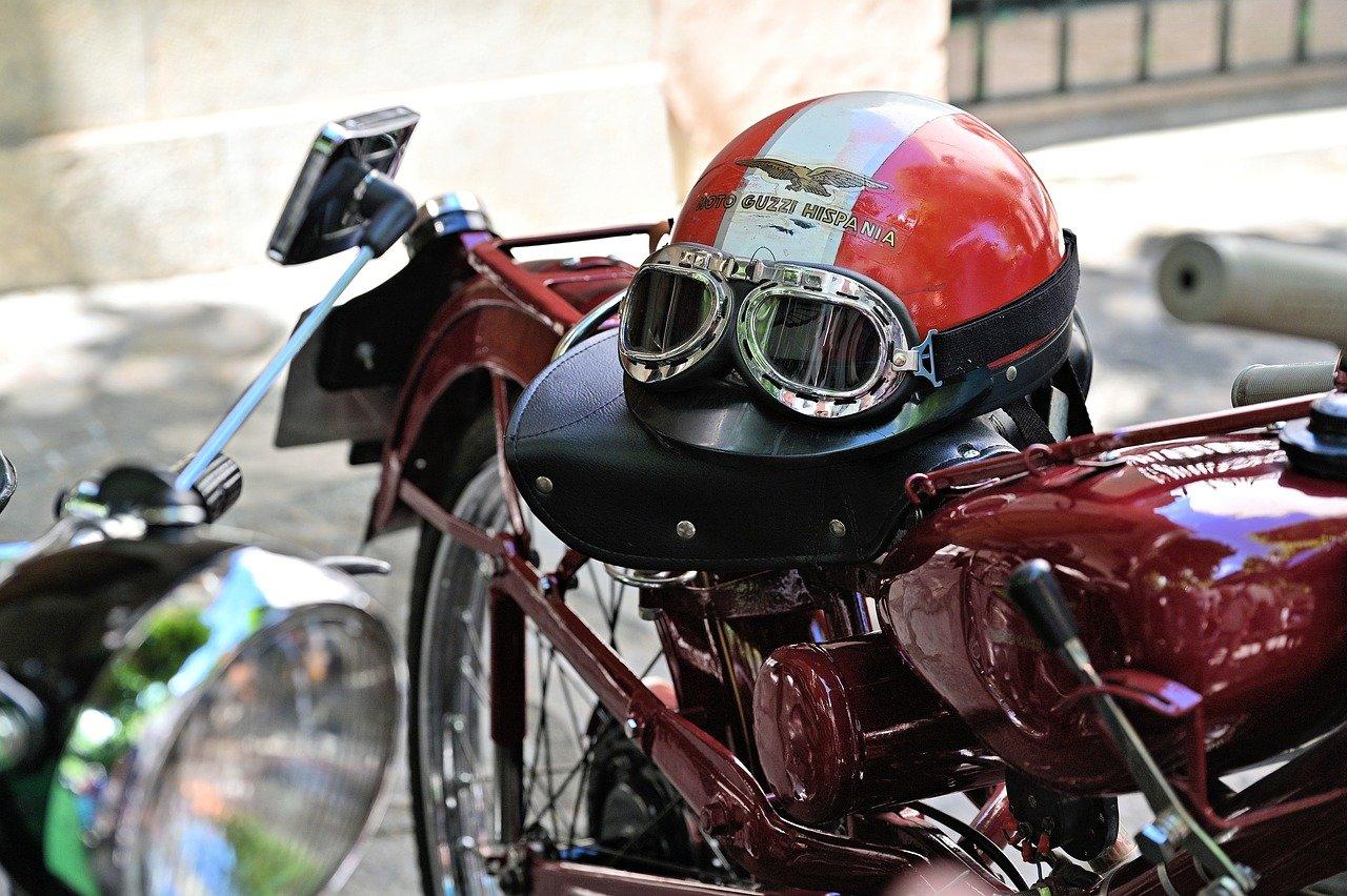 Choisir une assurance moto sur mesure : les critères à prendre en compte
